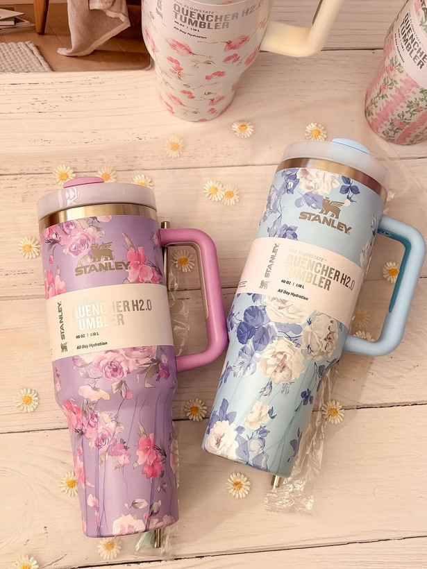 ماگ استنلی گلدار Quencher H2.O Tumbler دسته دار 1.18 لیتر اصل