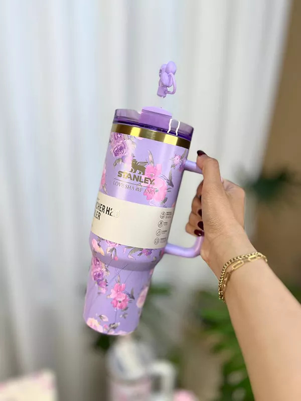 ماگ استنلی گلدار Quencher H2.O Tumbler دسته دار 1.18 لیتر اصل